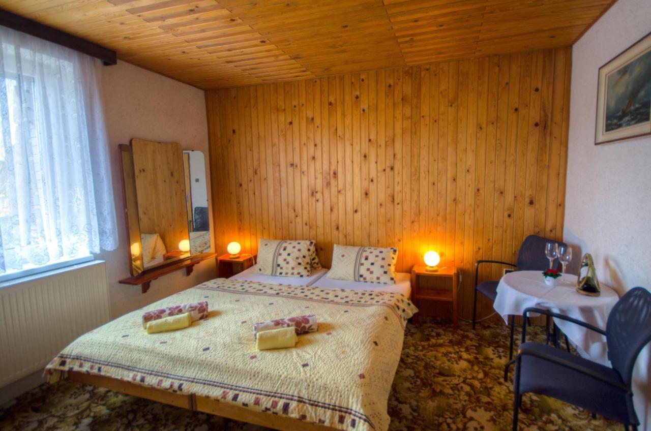 Penzion Ivana Harrachov Room photo